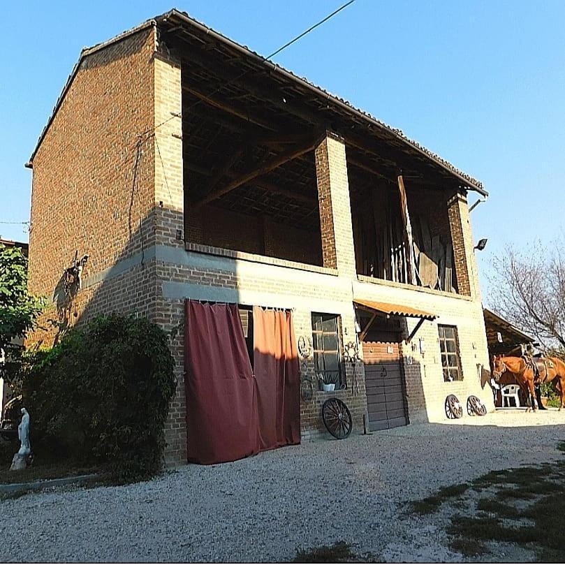Felix House Bed & Breakfast Codevilla ภายนอก รูปภาพ