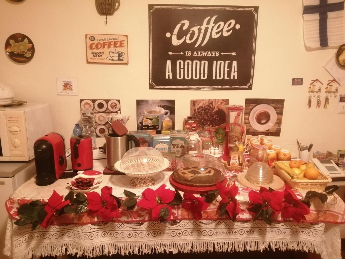 Felix House Bed & Breakfast Codevilla ภายนอก รูปภาพ