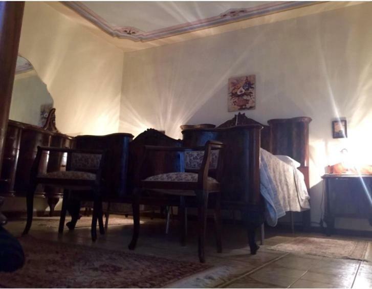Felix House Bed & Breakfast Codevilla ภายนอก รูปภาพ