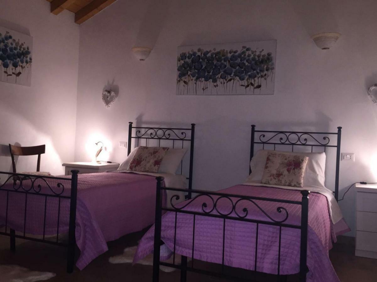 Felix House Bed & Breakfast Codevilla ภายนอก รูปภาพ