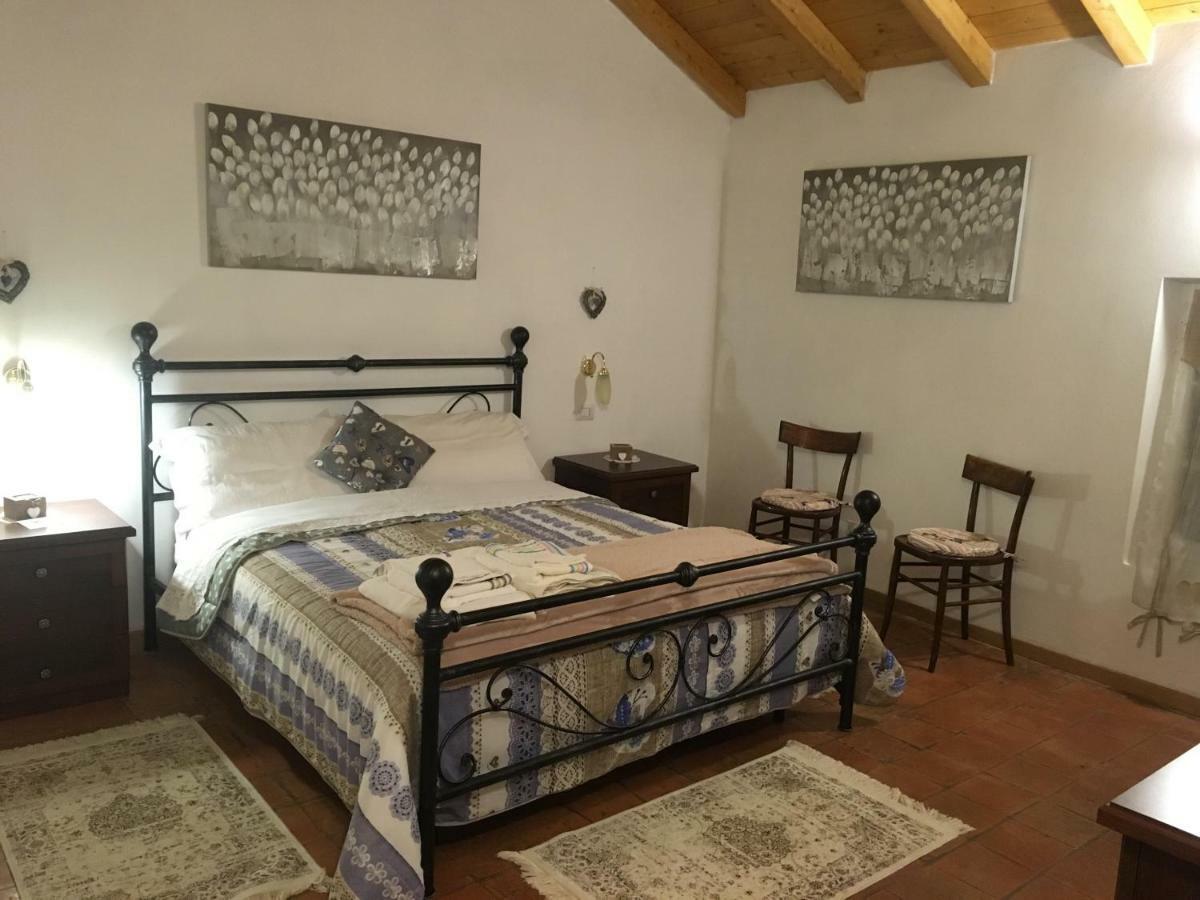 Felix House Bed & Breakfast Codevilla ภายนอก รูปภาพ